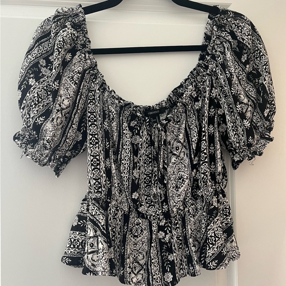 Business casual blouse!!